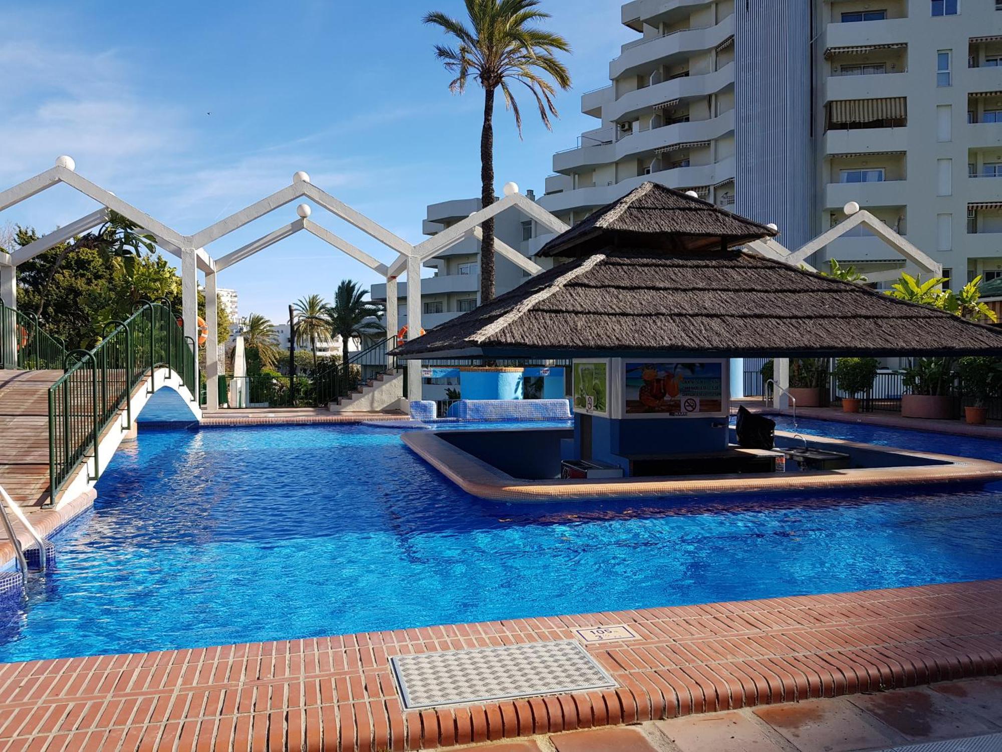 G&G Benalbeach Mediterranean Views Benalmadena Exterior photo